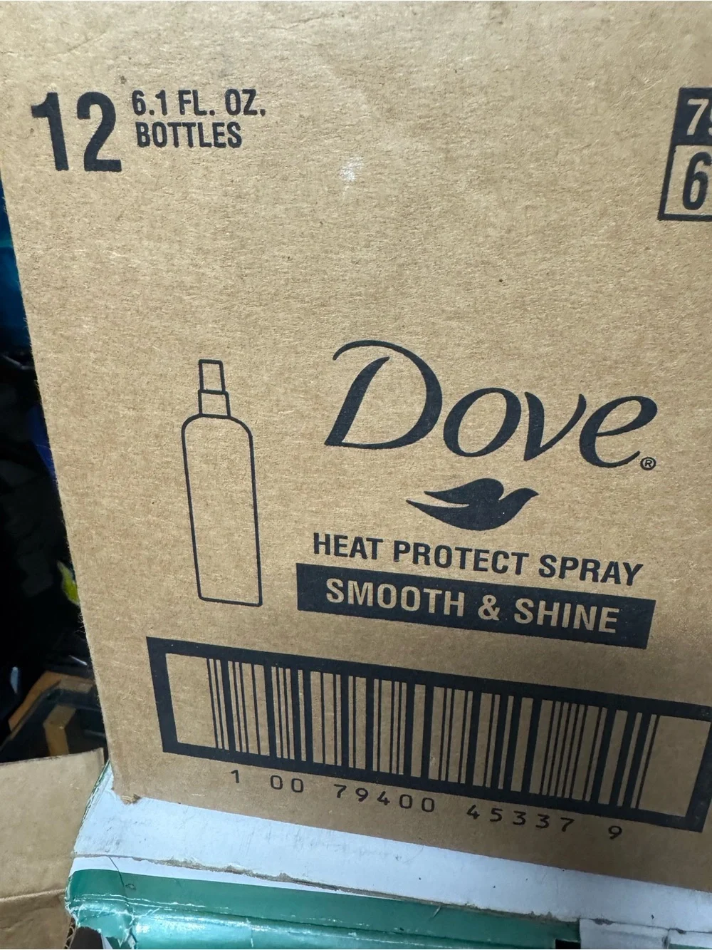 Dove Heat Protect Spray Smooth & Shine - case of 12- 6.1 Fl Oz bottles